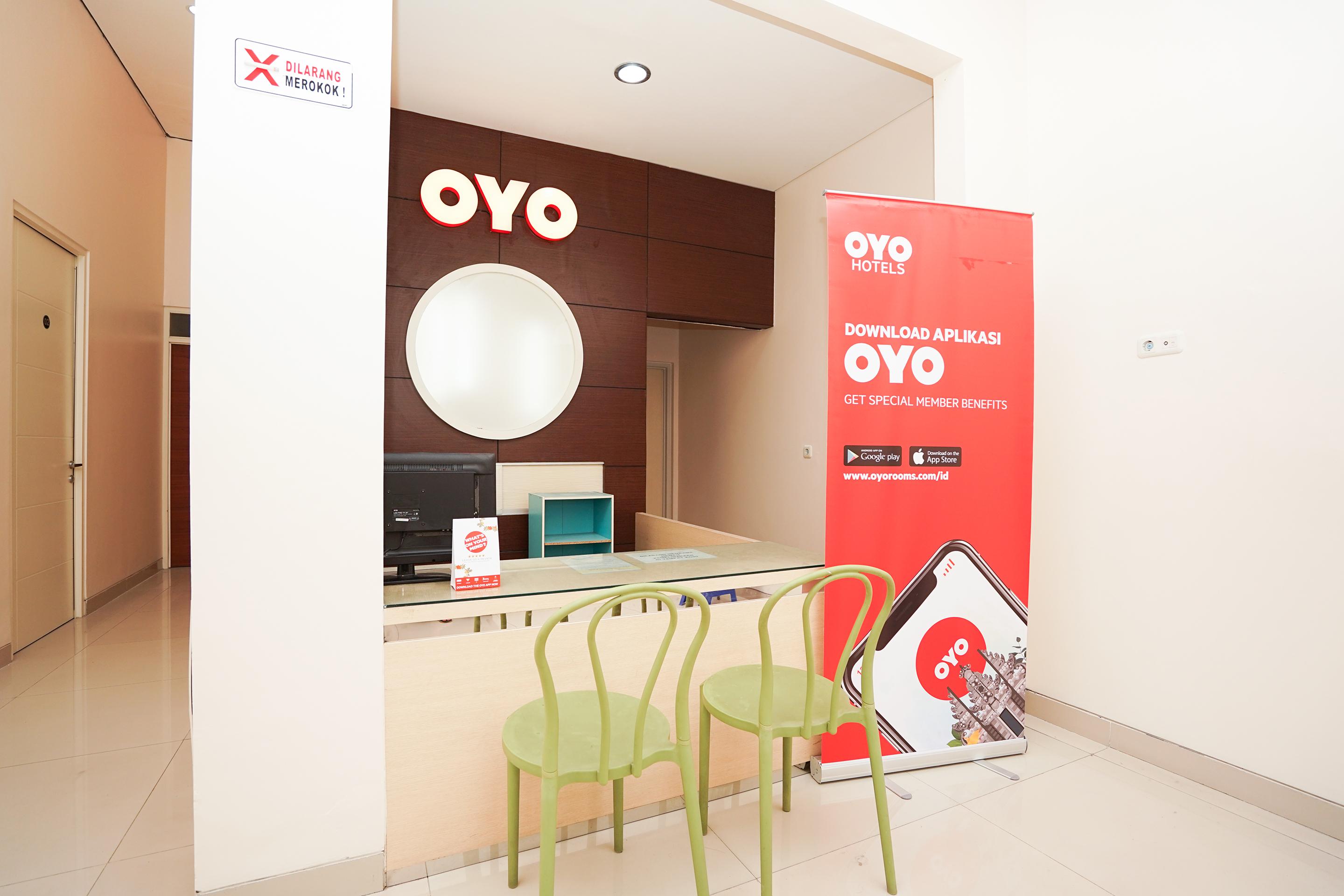 Oyo 782 Menjangan Residence At Citraland 1 Сурабая Екстериор снимка
